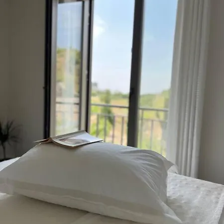 Luxurious In * 博德鲁姆